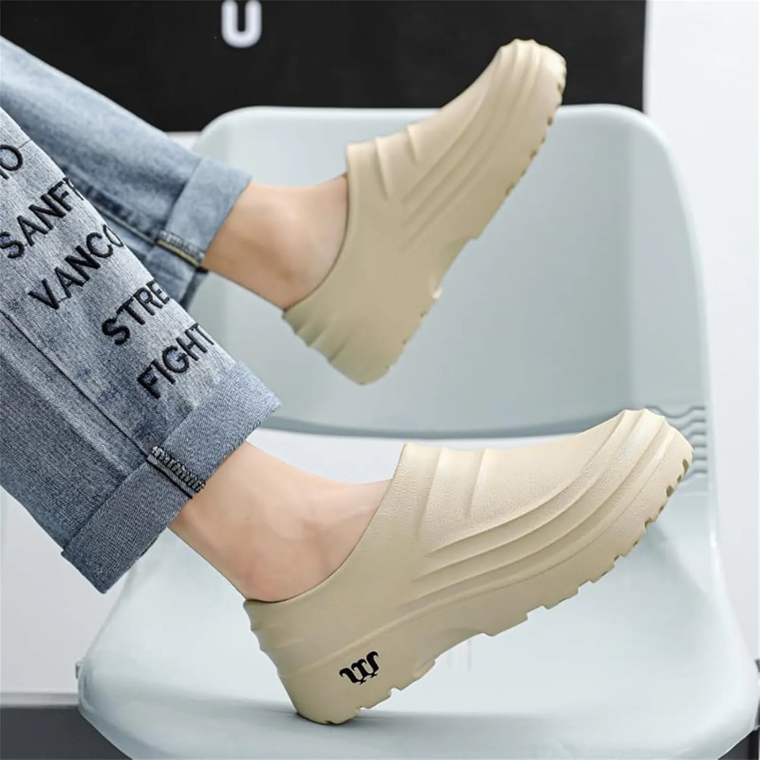 Armadillo Clogs Nurses Shoes for Women Men Chef Garden Shoes Non Slip Work Shoe Women Food Service Non Slip Kitchen Clogs Oil Resistant Nursing Shoe Waterproof Lightweight Sneakers Unisex