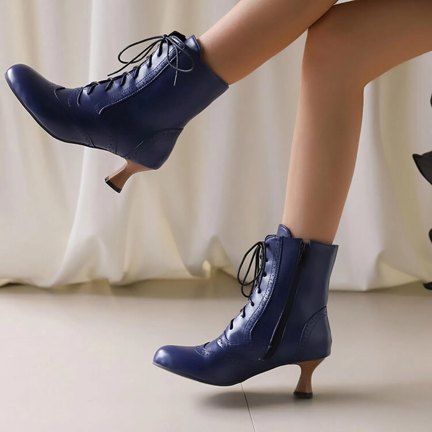 ErikenUrben Women Vintage Victorian Boots Lace up Renaissance Boots Witch Costume Shoes Zip