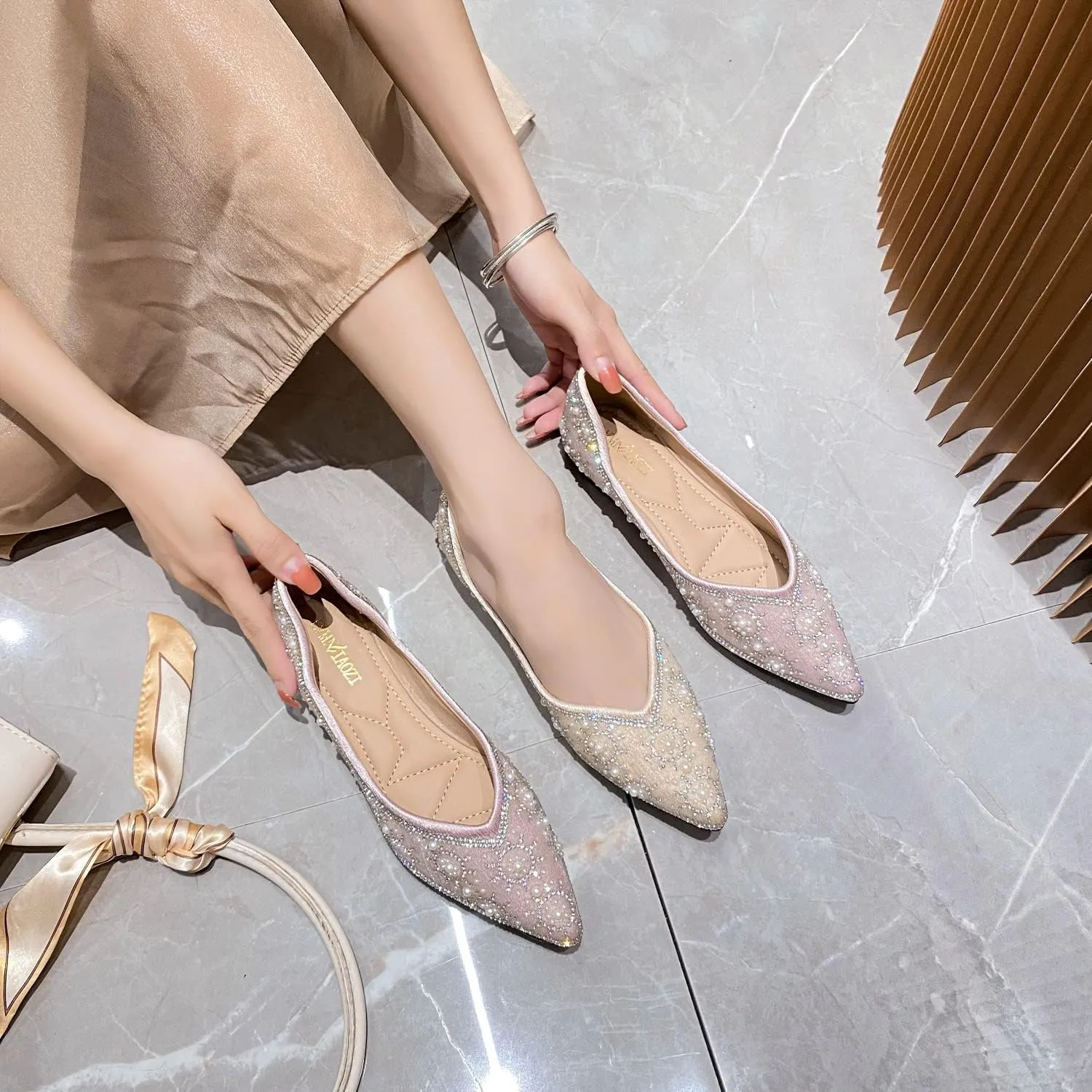 Flats Shoes Women Rhinestone Sequin Wedding Pointed Toe Dress Flat Shoes Comfortable Flats for Women Dressy
