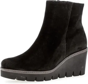 Gabor Women's Boots, Lady Wedge Boots, Removable Insole, Wedge Boots, Winter, Black (Schwarz) / 17.39 EU/6 UK, Black, 7.5 AU