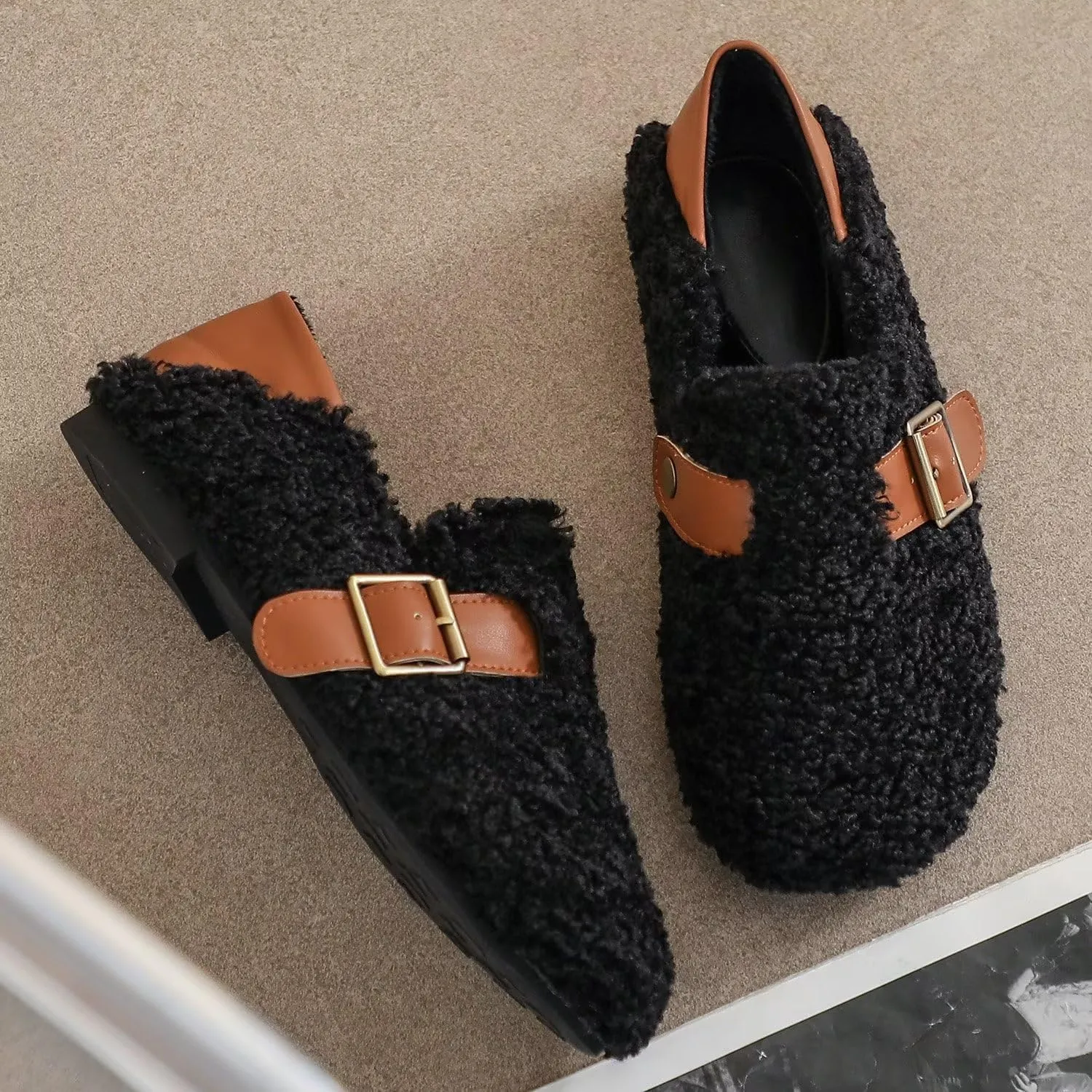 Hee grand Winter Faux Fleece Cozy Flats for Women Fur Lining Warm Fuzzy Soft Flats Anti-Slip Sole Indoor/Outdoor