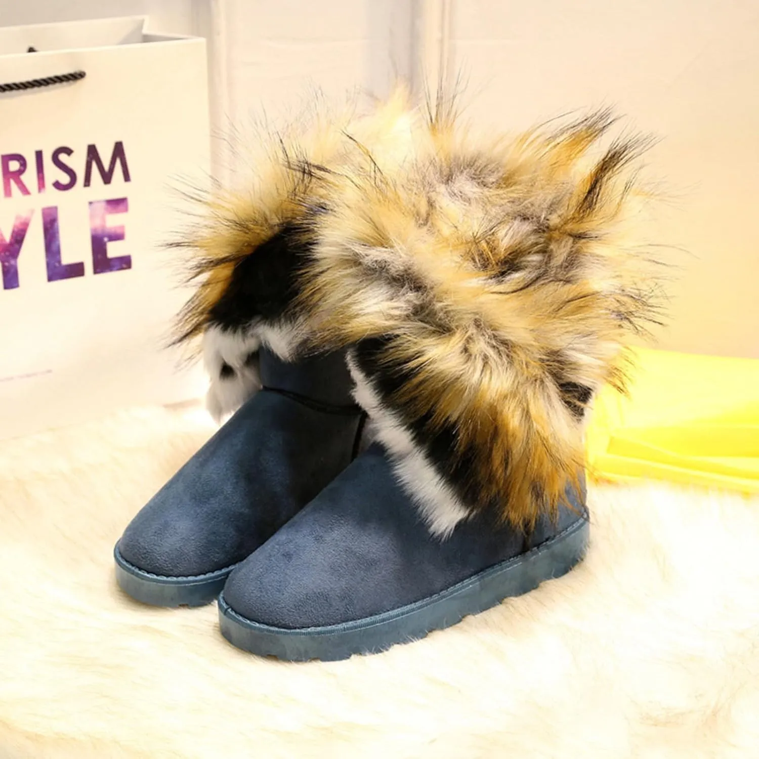 HINDOLA Warm Fur Boots for Women Winter Faux Fur Tassel Shoes Plush Snow Boots Ankle Booties Faux Suede Boots Anti Slip Outdoor Indoor Flat Shoes