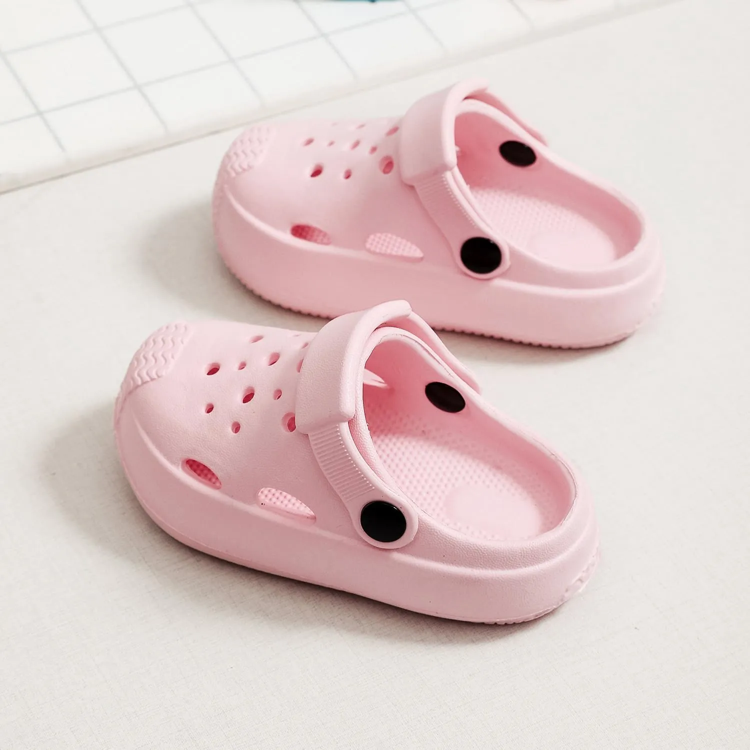 Little Kids Clogs Toddler Girls Boys Sandals Cute Garden Clogs Water Shoes Slip on Beach Pool Slides Slippers