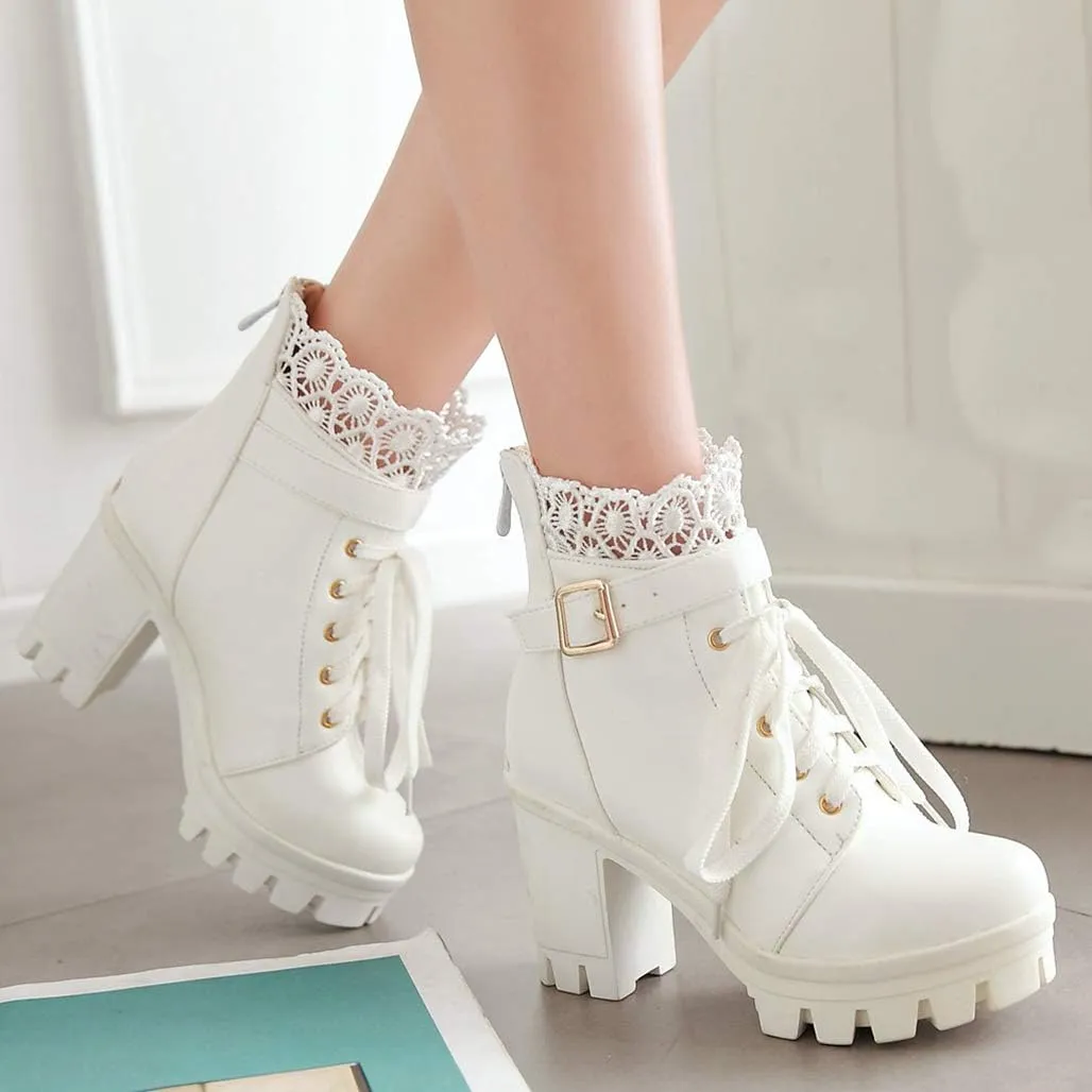 LUXMAX Ladies Block Heel Lace Up Ankle Boots Platform Chunky Cute Short Booties