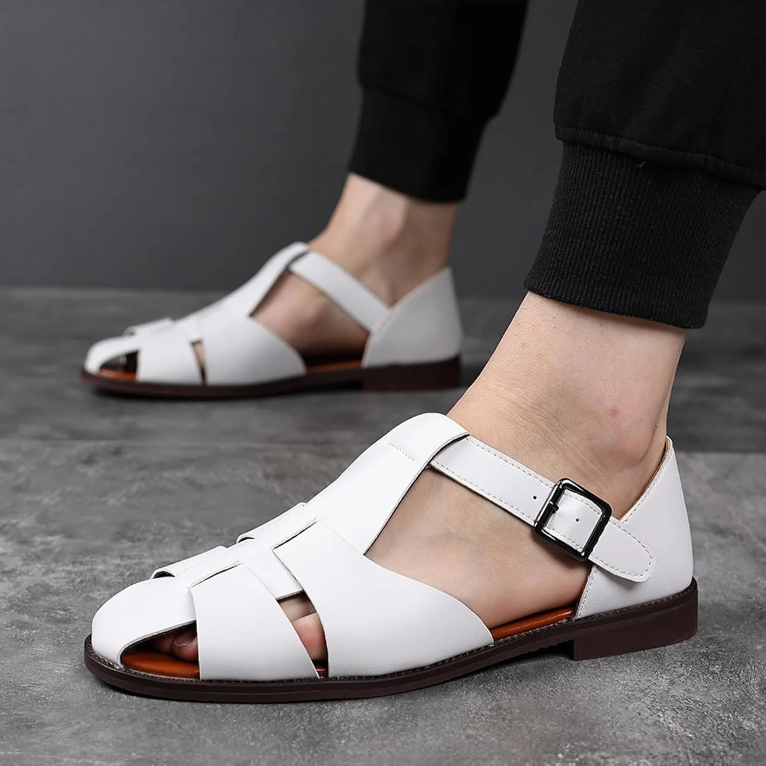 Men's Closed-Toe Flat Fisherman Sandals Lightweight Non-Slip Adjustable Hook & Loop Leather Wading Sandals for Summer Beach Casual Daily Wear