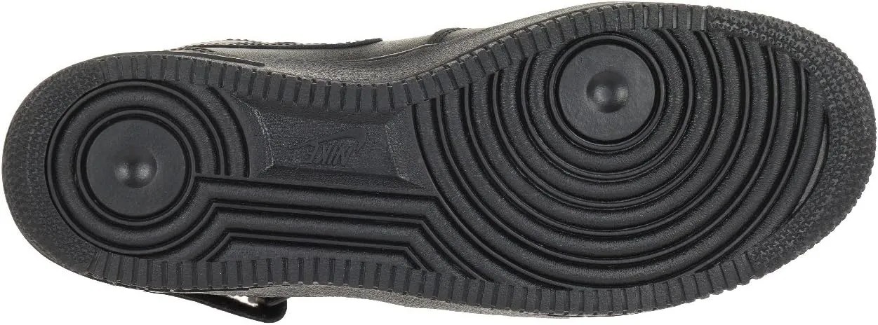 NIKE Men's Sneakers