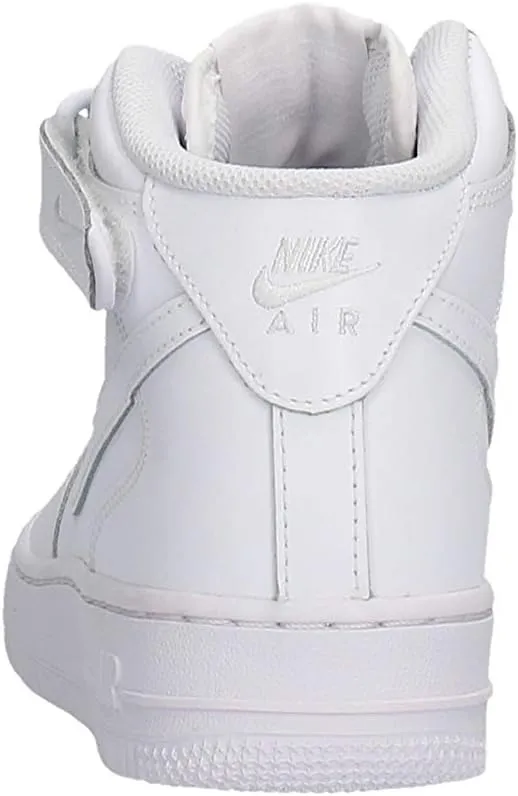 NIKE Men's Sneakers