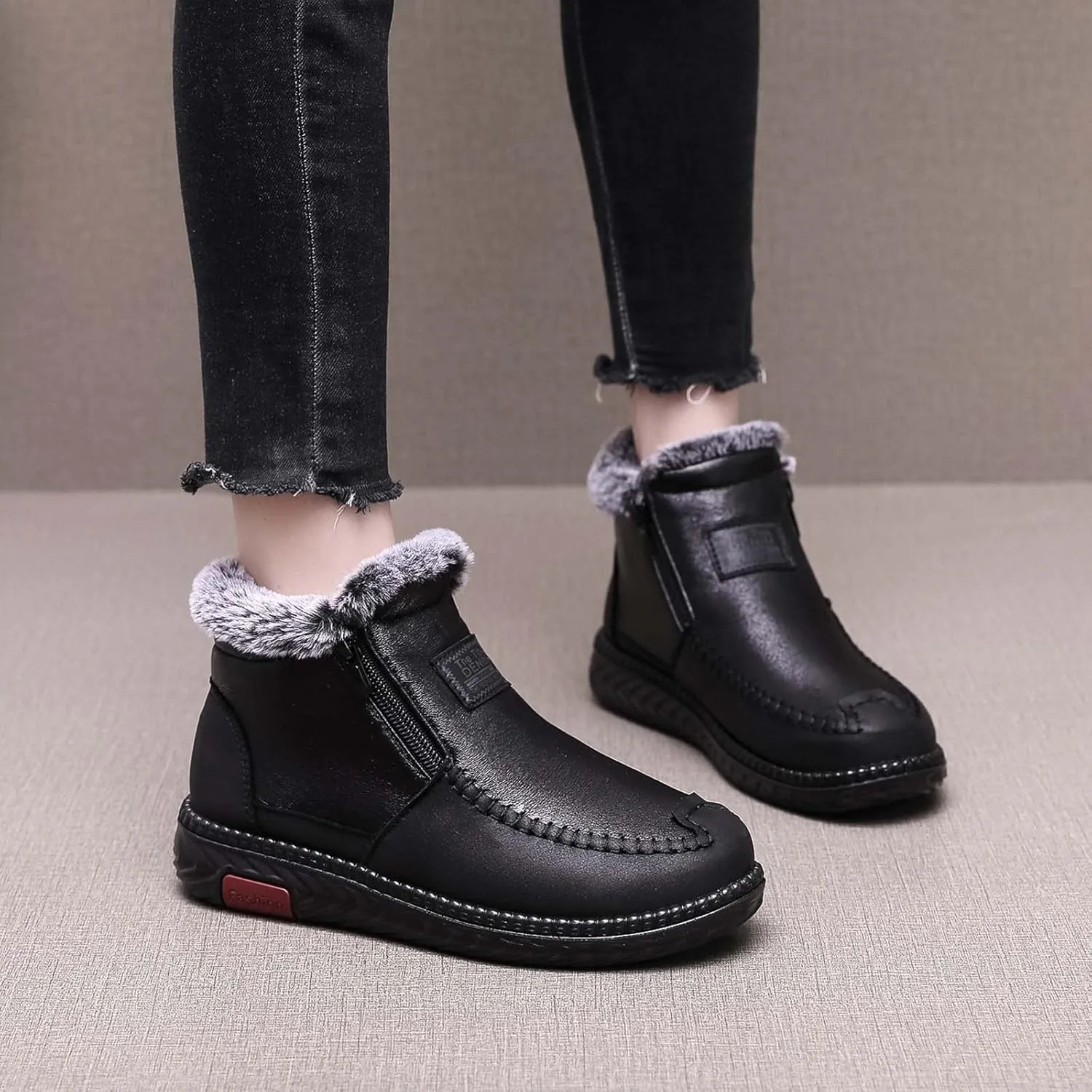 oiangi Snow Boots for Women Platform Ankle Booties Leather Zipper Thickened Plush Warm Flat Booties Comfortable Winter Non-slip Ladies Shoes