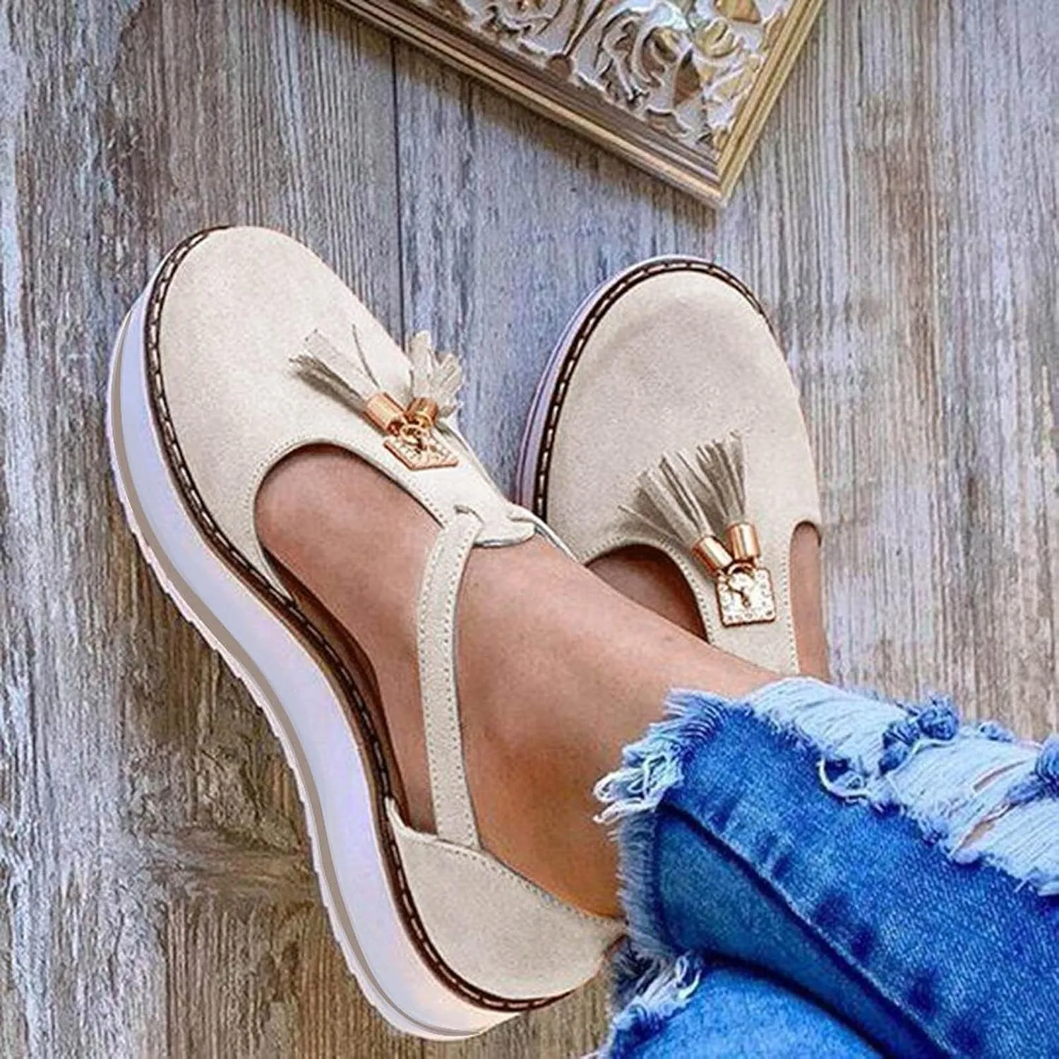 oiangi Womens Shoes Sandals Dressy Fashion Tassel Round Toe Hollow out Flat Pumps Comfortable Thick Bottom Buckle Strap Casual Beach Shoes