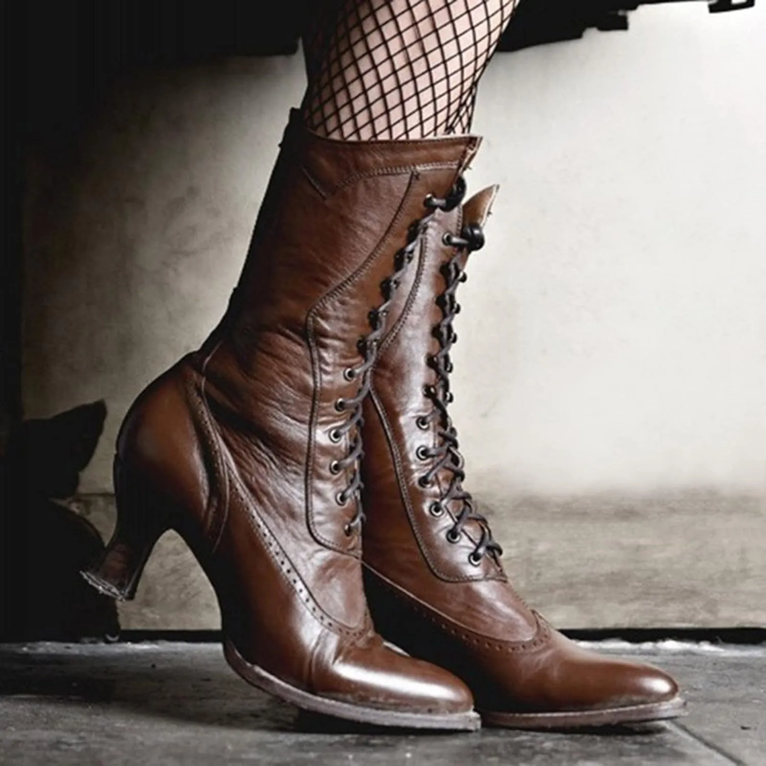 Renaissance Shoes Women Women Vintage Victorian Boots Mid Calf Lace up Gothic Kitten Heel Costume Boots Short Boots