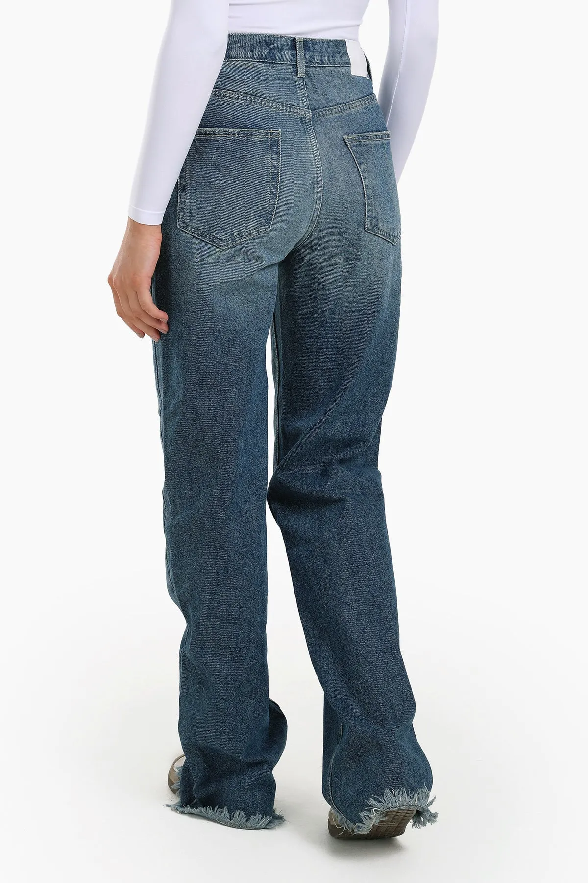 Straight Cut Jeans with Fringes