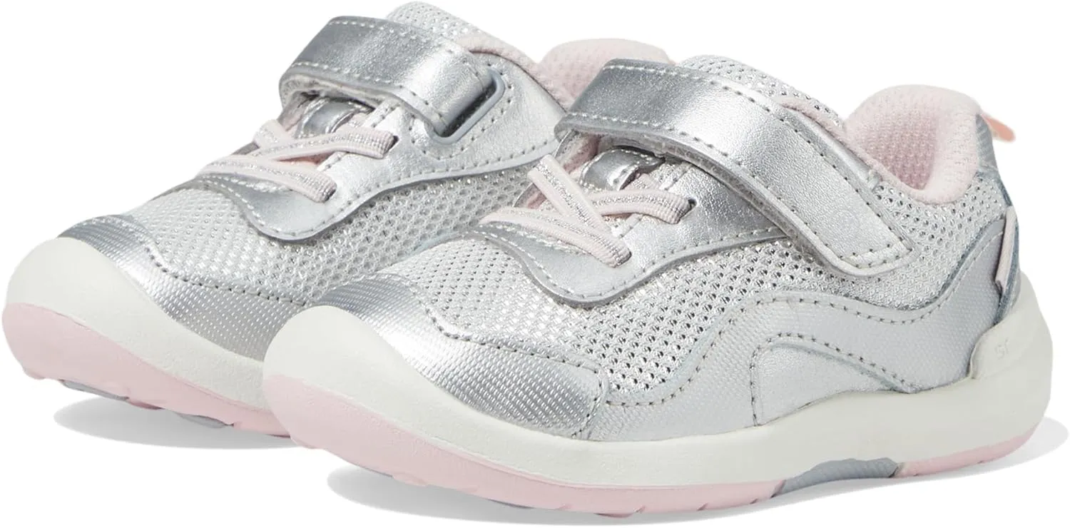 Stride Rite Unisex-Child SRT Winslow 2.0 Sneaker