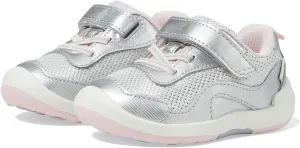 Stride Rite Unisex-Child SRT Winslow 2.0 Sneaker