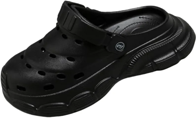 Summer men's breathable sandals are fashionable, casual and anti-slip for outdoor beach use