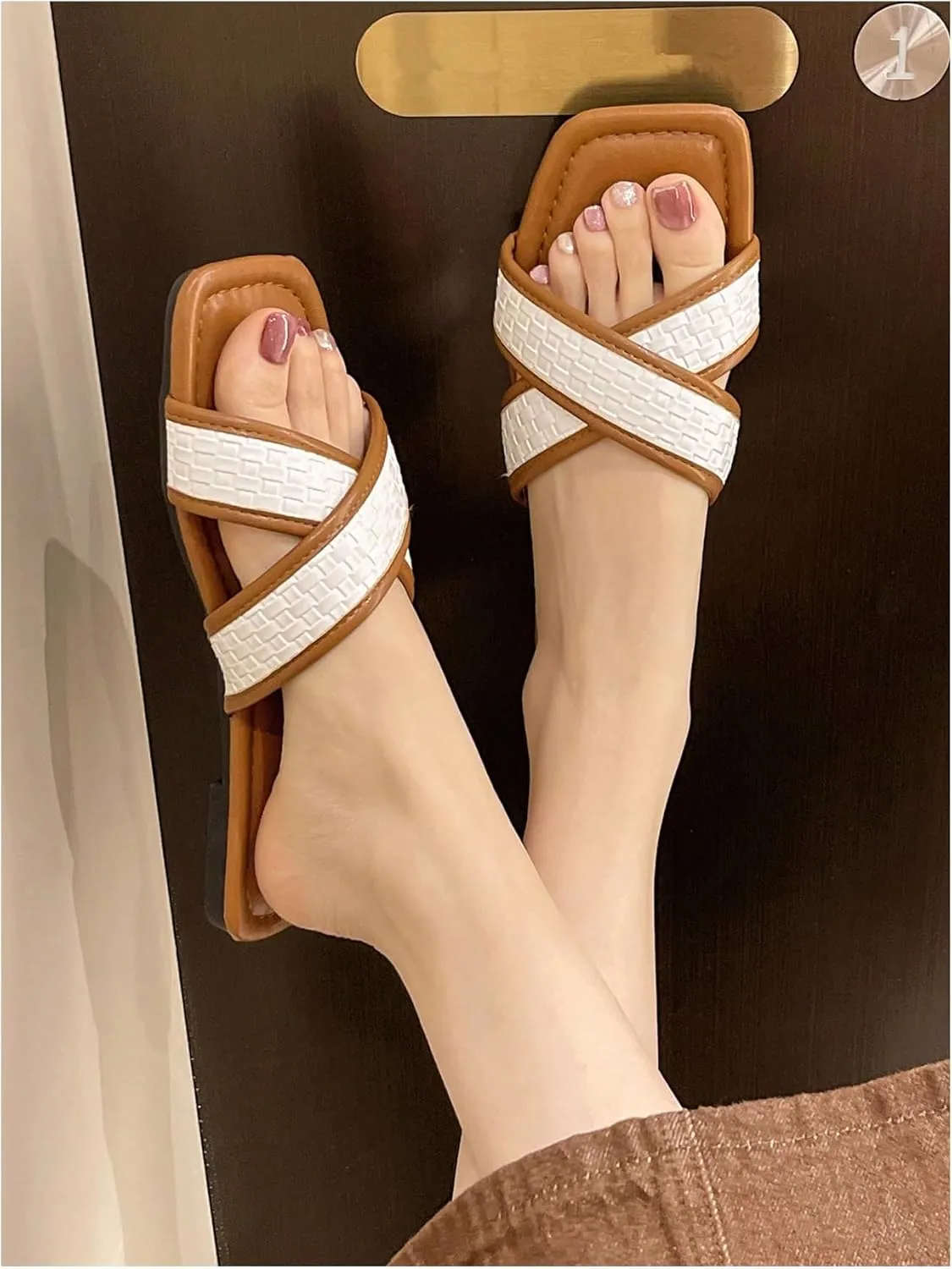 SweatyRocks Women's Square Toe Cross Strap Sandals Vacation Boho Flats Sandal