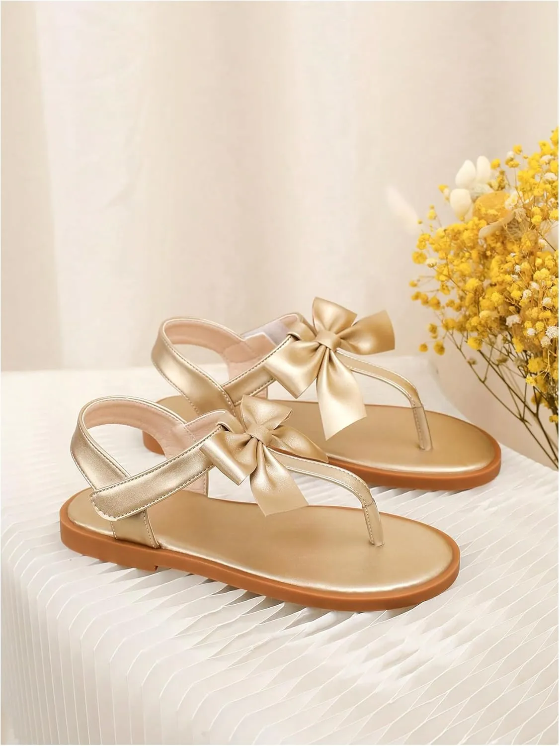 Verdusa Girl's Summer Bow Sandals Open Toe Faux Leather T Strap Thong Sandals