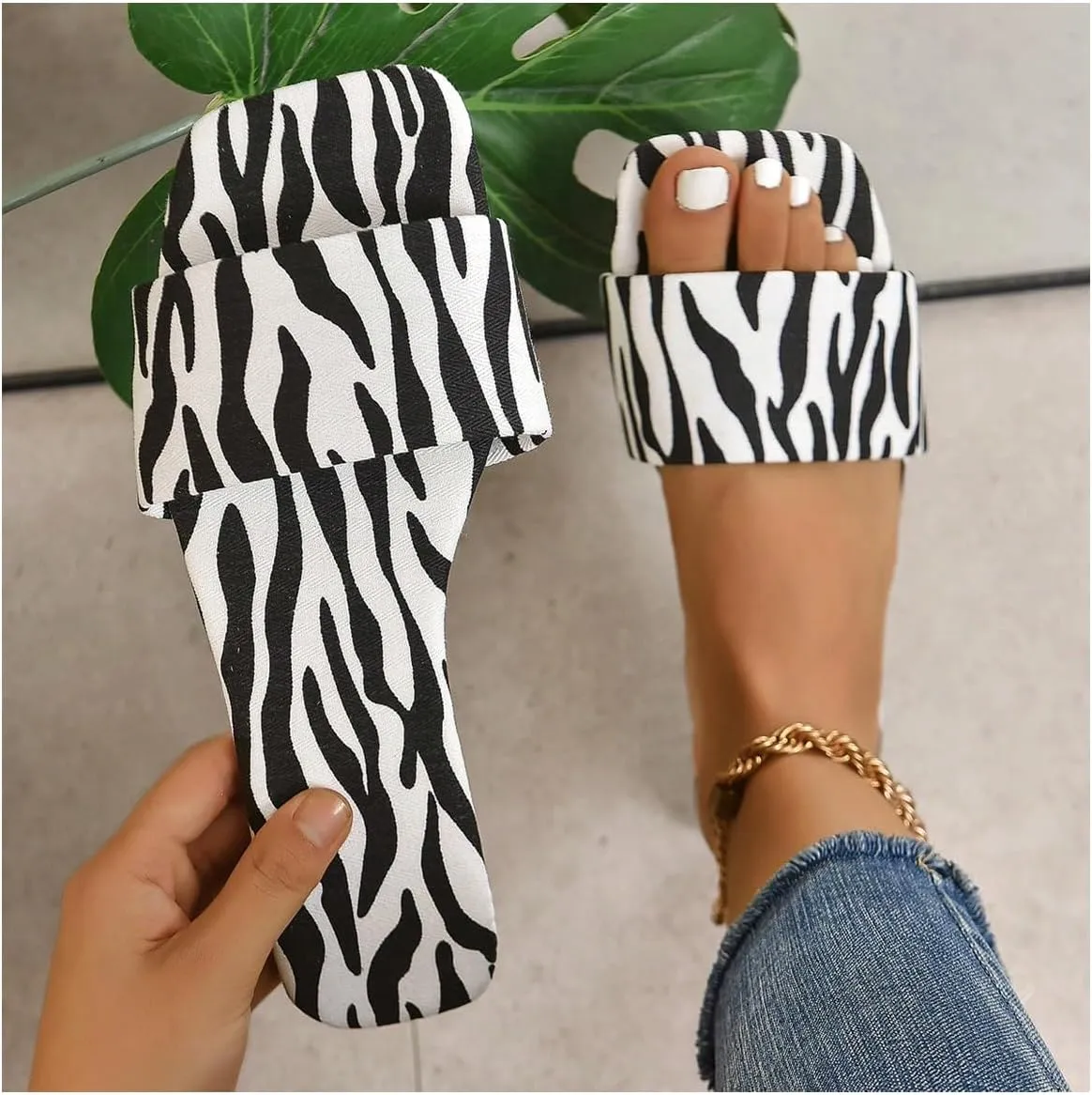 Verdusa Women's Animal Print Slip on Slides Slippers Summer Square Toe PU Leather Dressy Sandals