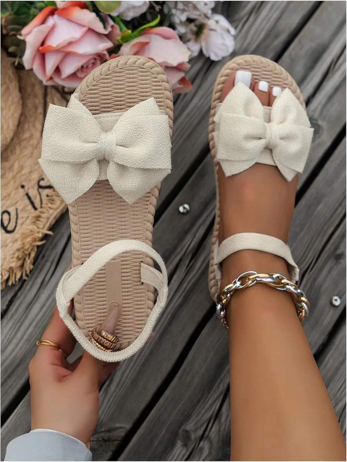 Verdusa Women's Bow Knot Flat Sandals Open Toe Ankle Strap Vacation Sandals