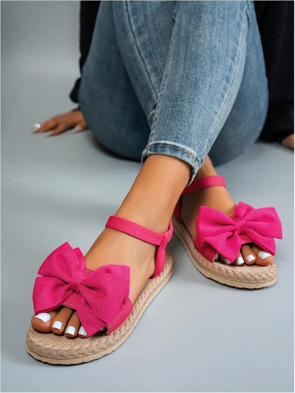 Verdusa Women's Bow Knot Flat Sandals Open Toe Ankle Strap Vacation Sandals
