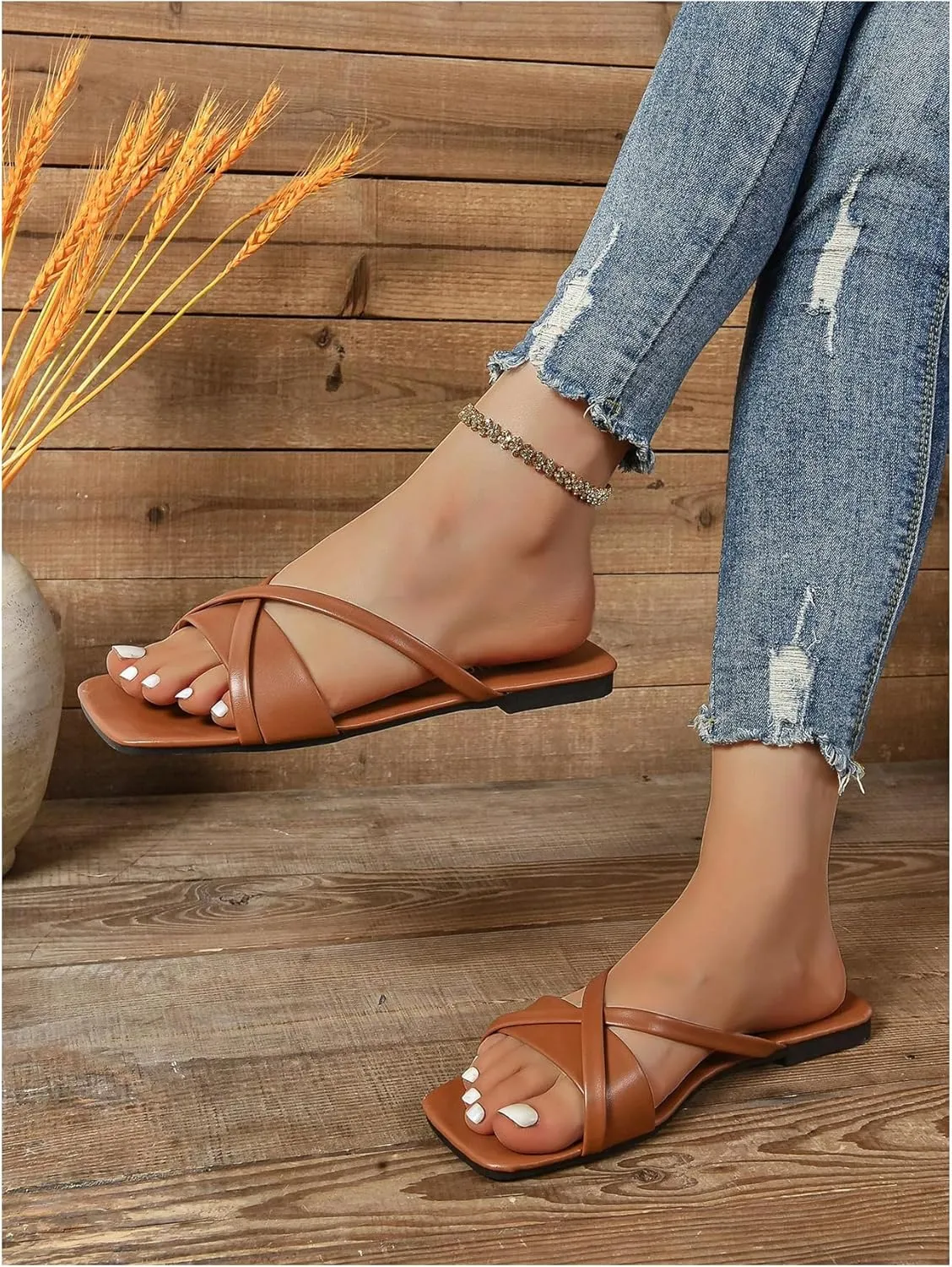 Verdusa Women's Criss Cross PU Leather Flat Sandals Open Toe Summer Slides Slippers
