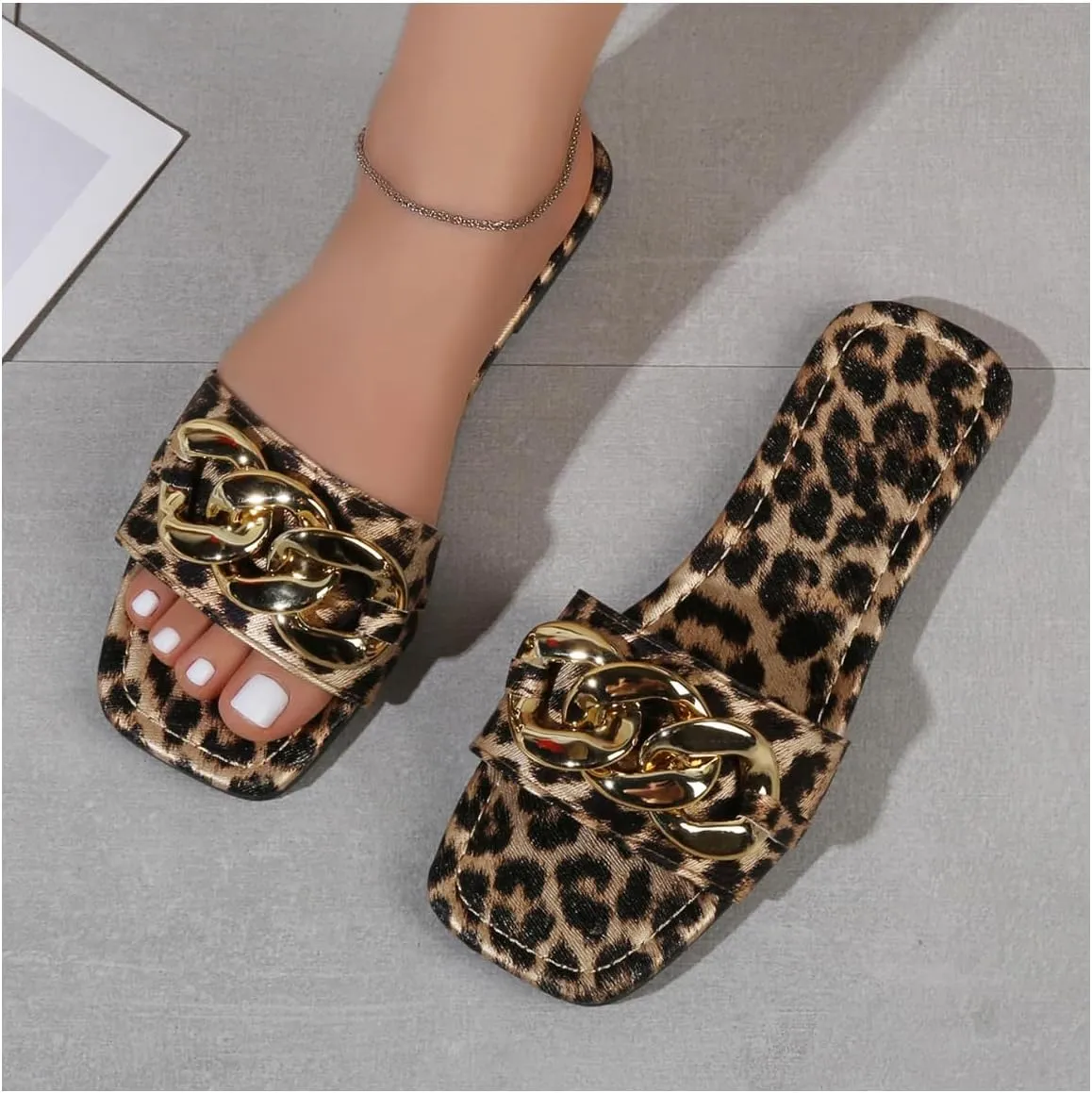 Verdusa Women's Leopard Print Metal Ring Flat Sandals Y2k Square Open Toe Dressy Slippers