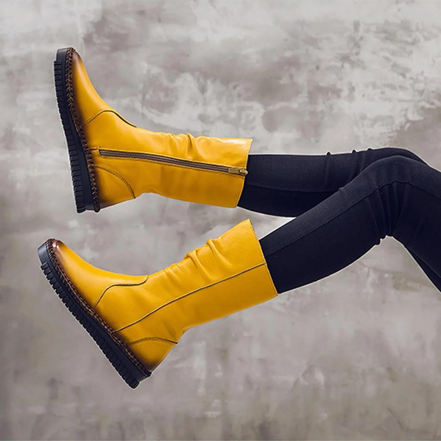 WENOREG Women's Hand Stitching Pleated Flat Mid Calf Boots,Fashion Leather Stitching Side Zipper Comfort Outdoor Anti-slip Work Walking Winter Boots Keep Warm Plush Lining Platform Boots