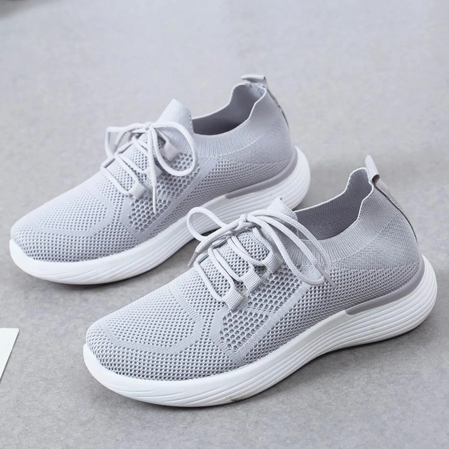 Women Comfortable Slip On Shoes Casual Walking Sneakers Lightweight Canvas Flats Non Slip Breathable Loafers