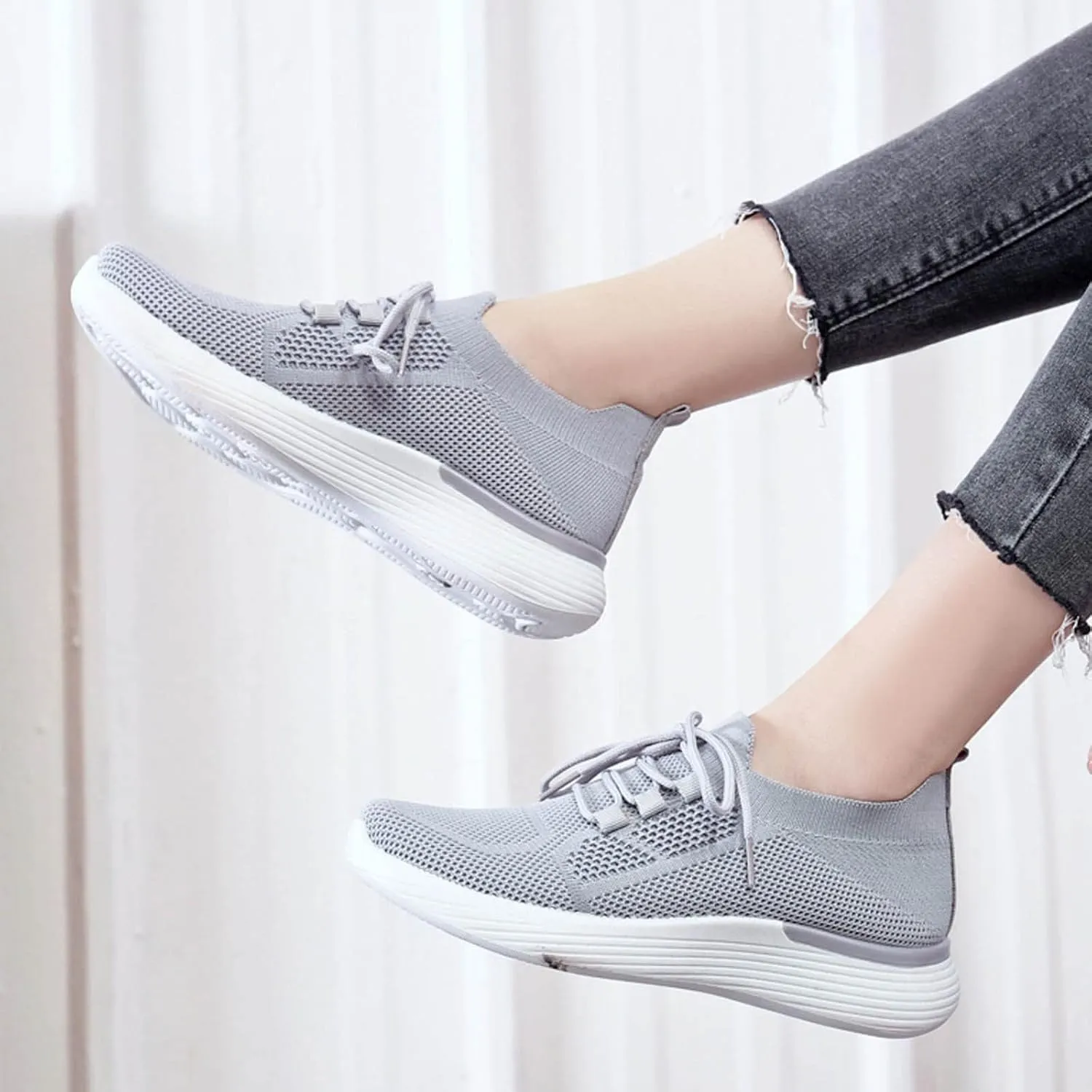 Women Comfortable Slip On Shoes Casual Walking Sneakers Lightweight Canvas Flats Non Slip Breathable Loafers