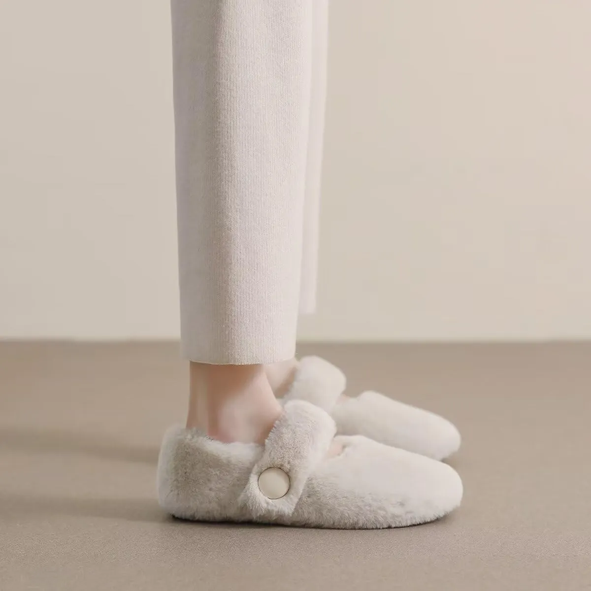 Women Winter Furry Mary Jane Shoes Warm Artificial Lamb Wool Flats Ankle Strap Ladies Indoor and Outdoor Dress Office Bedroom Casual Shoes