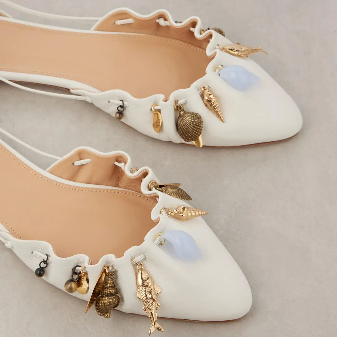 Women's Ankle Strap Ballet Flats Pointed Toe Lace Up Flat Sandals Boho Ruffle Beach Shoes White Leather Ballerina Shoes