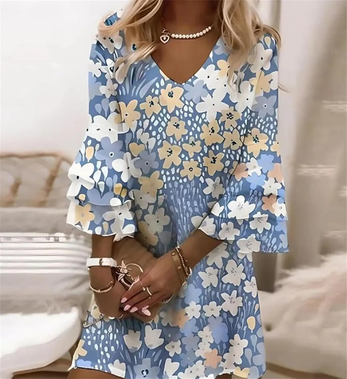 Women’s Boho Floral Print Tiered 3/4 Bell Sleeve Mini Dress V Neck Casual Flowy Beach Summer Short Dresses