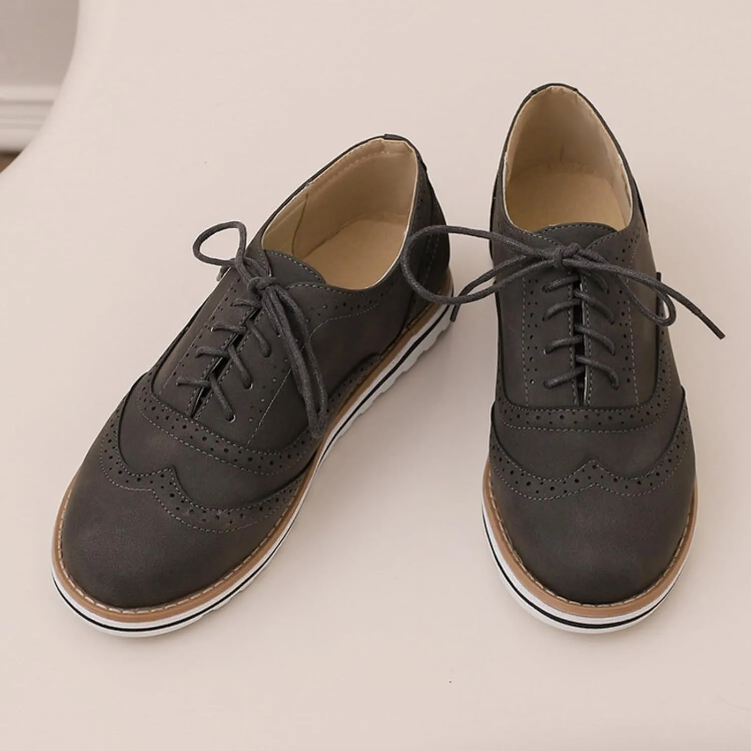 Women's Flats Lace-Up Oxfords Shoes Round Toe Low Platform Wingtip Brogues Classic Comfortable Derby Saddle Pumps