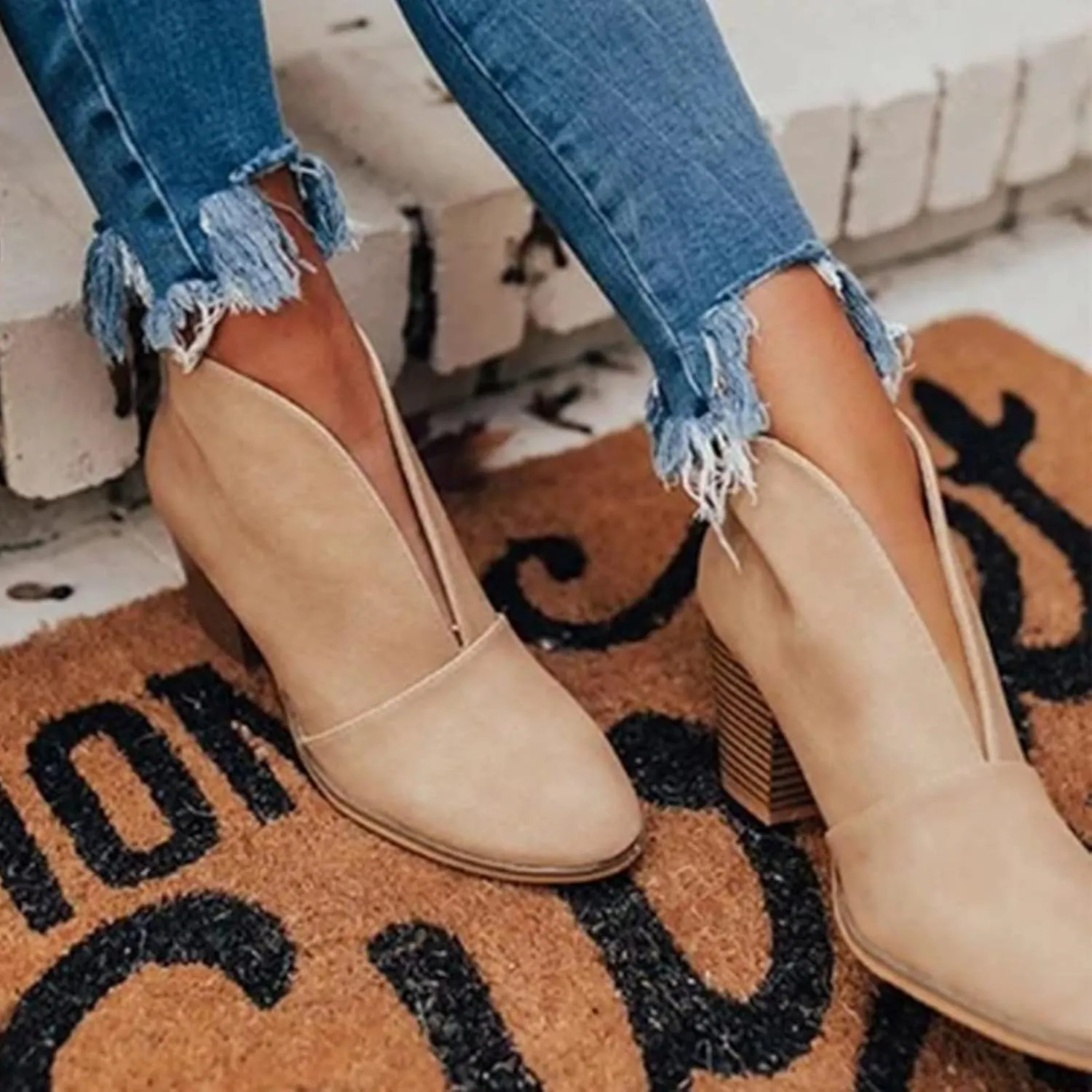 Women’s Front Deep V Cut Out Ankle Boots Slip on Lightweight Comfort Non-slip Middle Chunky Heel Booties for Women Casual Footwear