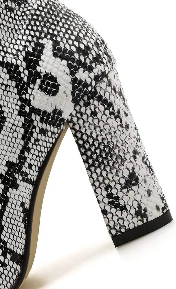 Womens Pointed Ankle Boots With Block Heels In Snake Print Bootie