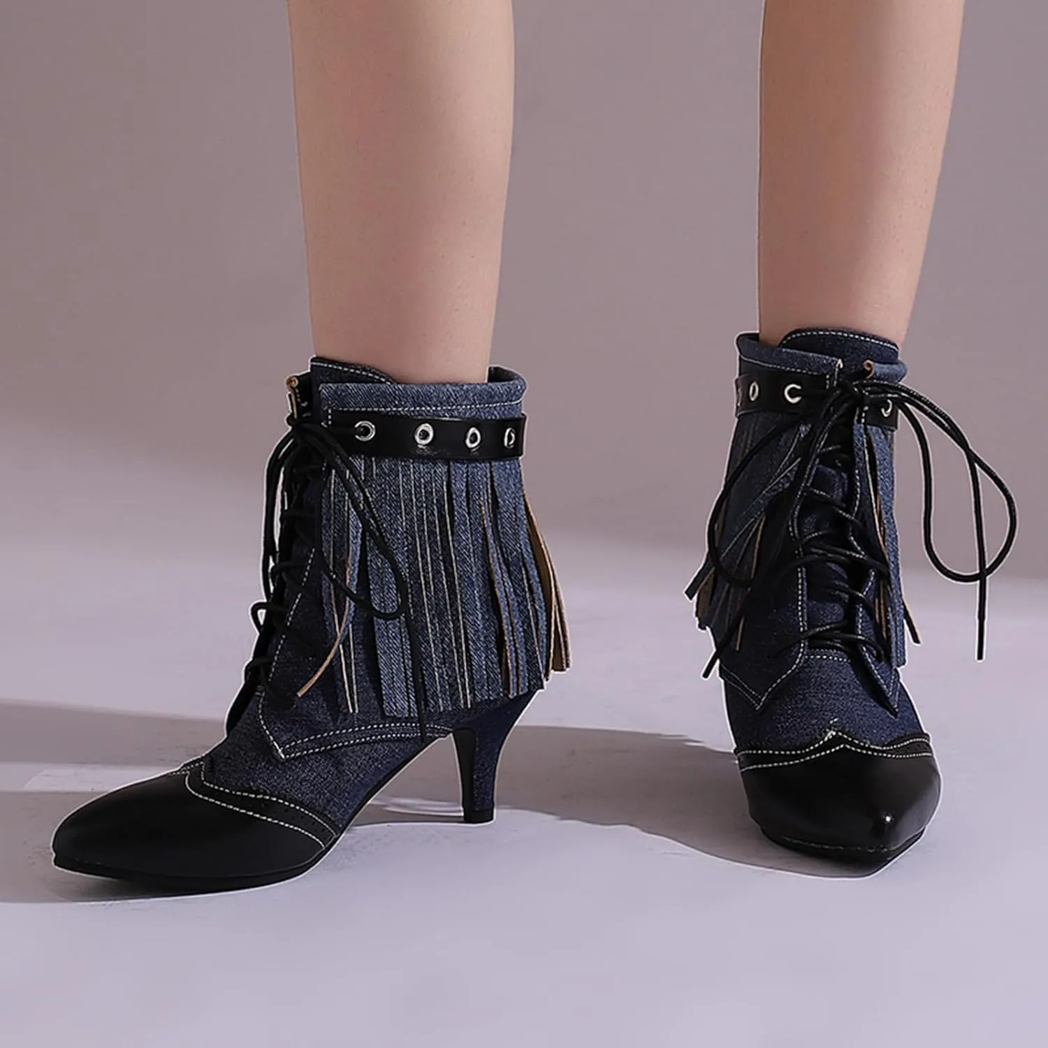 Women's Retro Block Heel and Pointed Toe Ankle Boots Lace-up Short Boots with Tassel