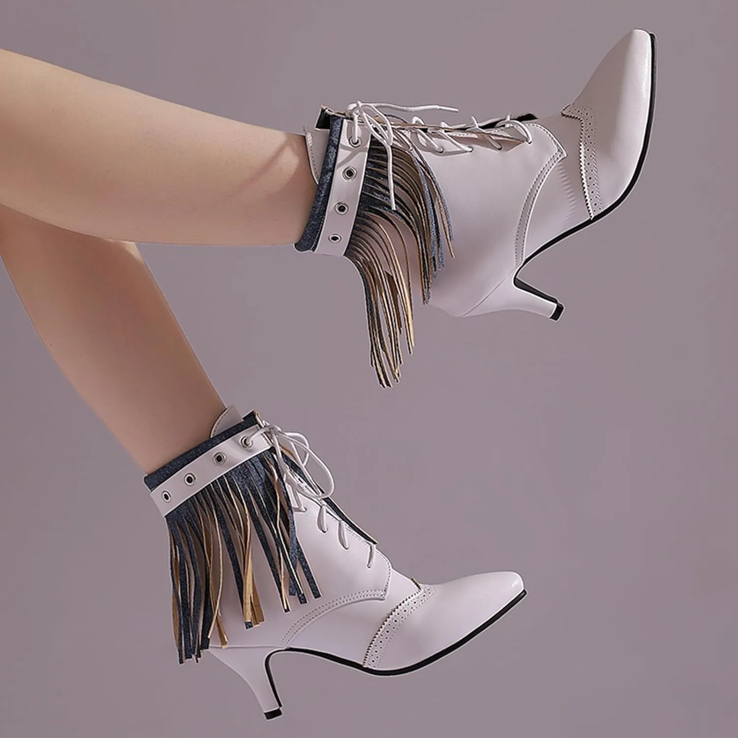 Women's Retro Block Heel and Pointed Toe Ankle Boots Lace-up Short Boots with Tassel