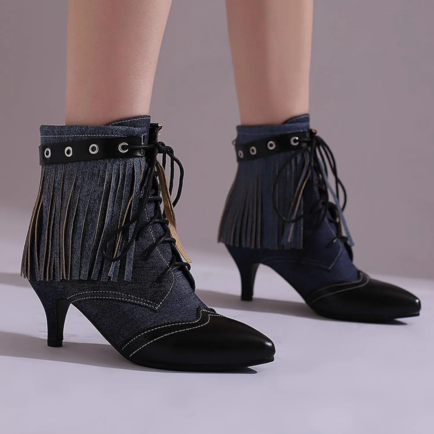 Women's Retro Block Heel and Pointed Toe Ankle Boots Lace-up Short Boots with Tassel