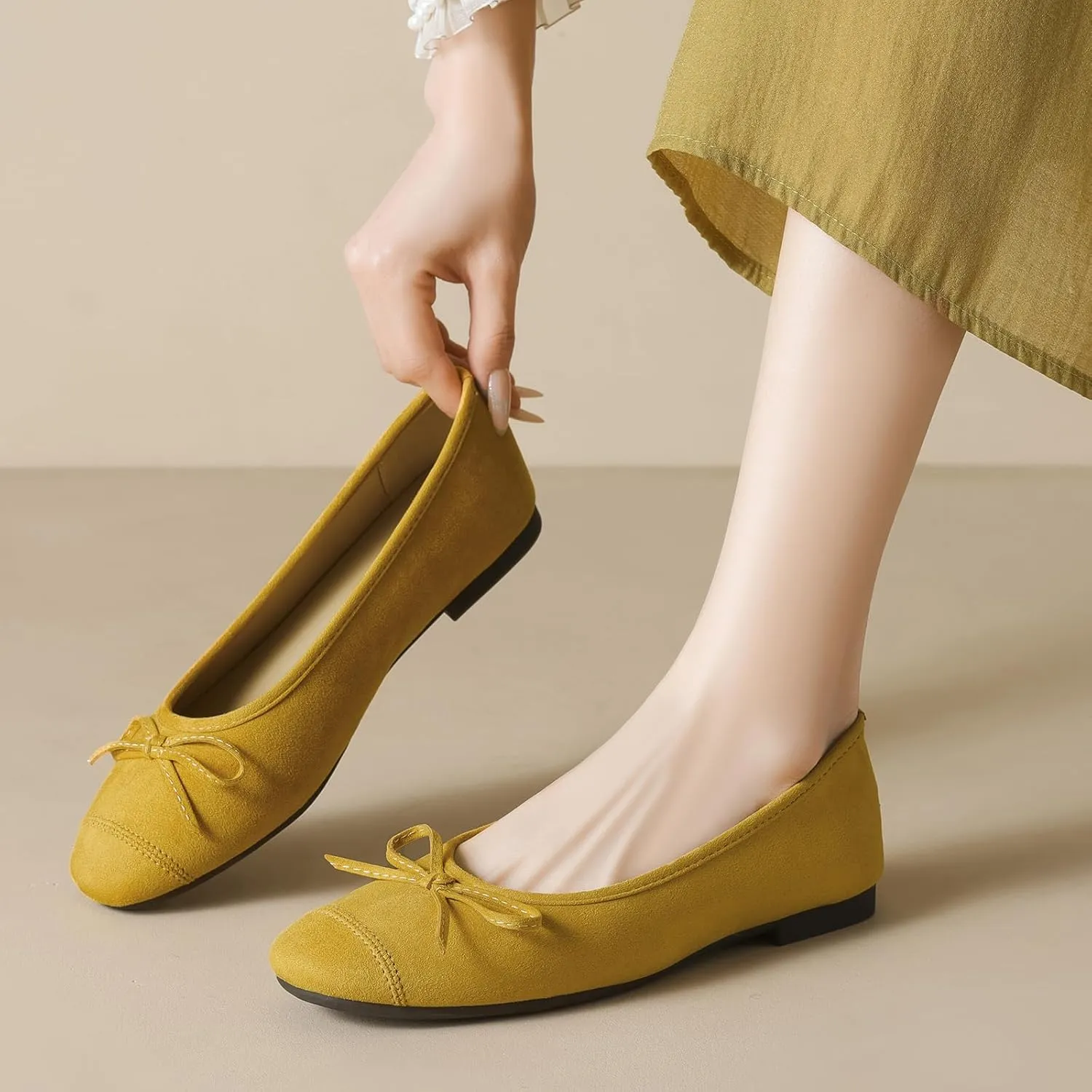 Women's Suede Bow Tie Ballet Flats Fashion Round Toe Soft Shallow Mouth Slip On Casual Loafers Comfortable Walking Wedding Dress Shoes