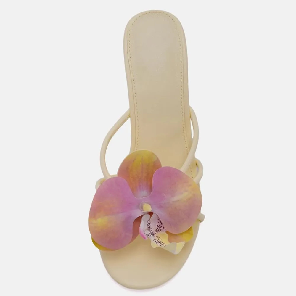 YIYA Women's 3D Flower Strappy Kitten Heels Sandals Elegant Open Round Toe Slip On Slide Floral Slingback Mules Cute Wedding Vacation Party Summer Dress Shoes