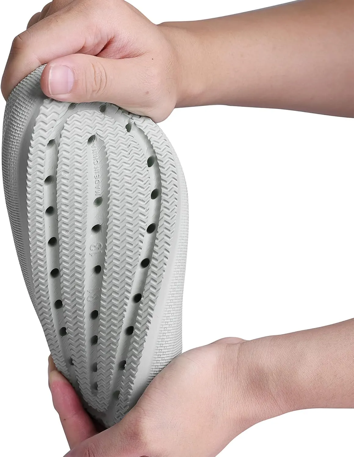 Youecci Cloud Slides for Kids丨Shower Slippers Bathroom Pool Sandals丨Boys Girls Comfy Thick Sole Slippers丨Summer Non-Slip Beach Shoes
