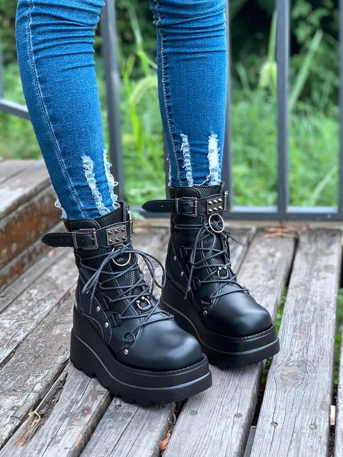 ZBYY Women's Lace Up Combat Booties Wedge Platform Mid Calf Military Booties Goth Buckle Strap Winter Ankle Boots